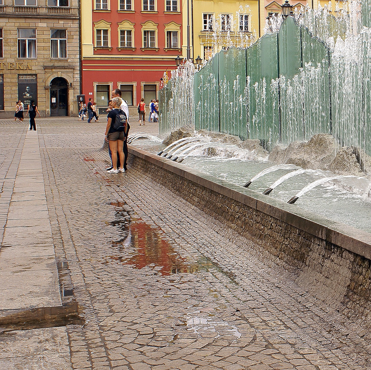 wroclaw fountain fountain wrocław free photo