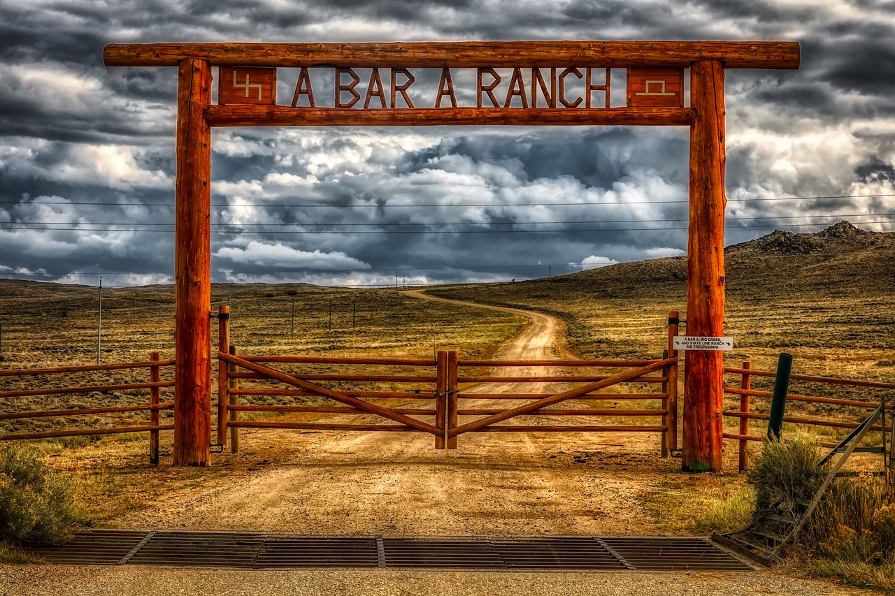 wyoming  america  ranch free photo