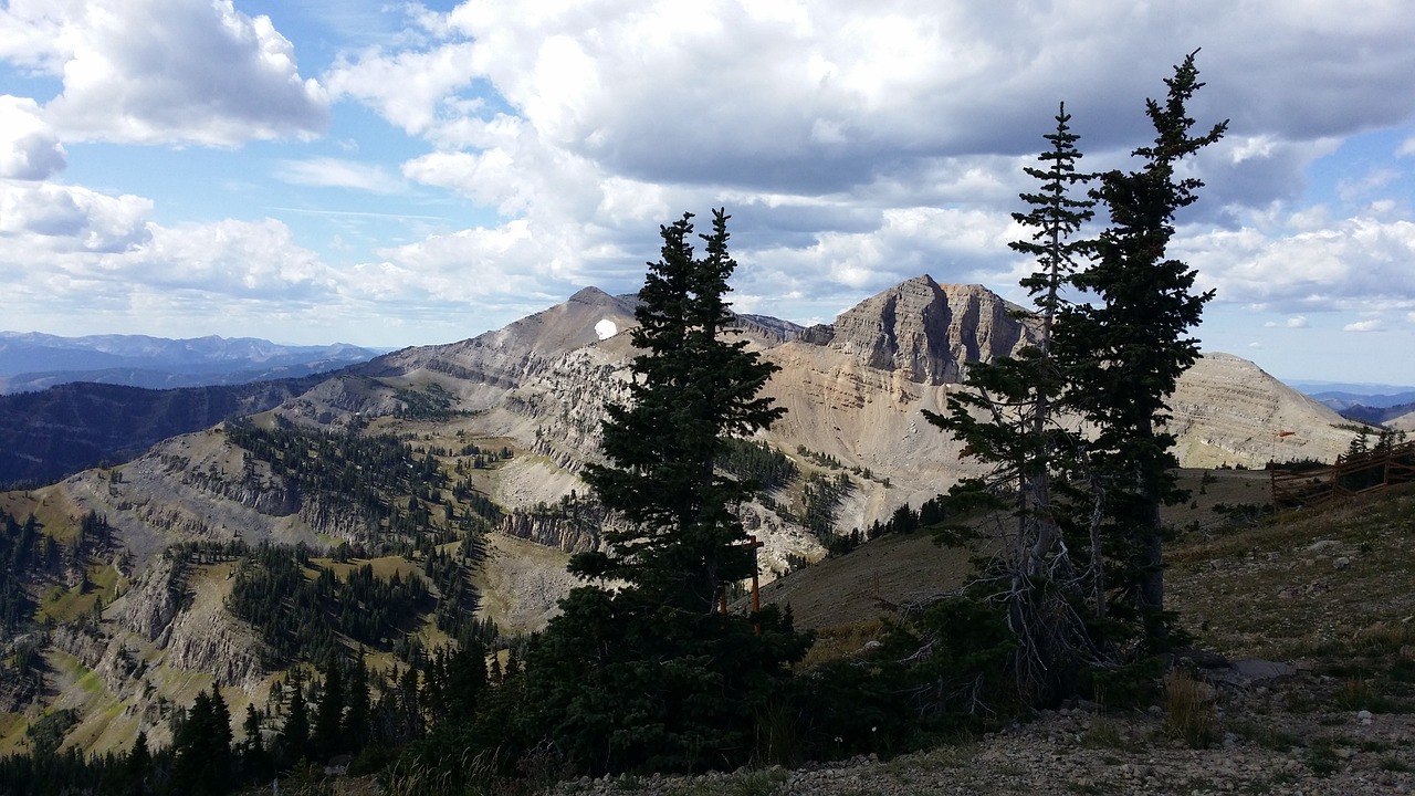 wyoming mountain view free photo