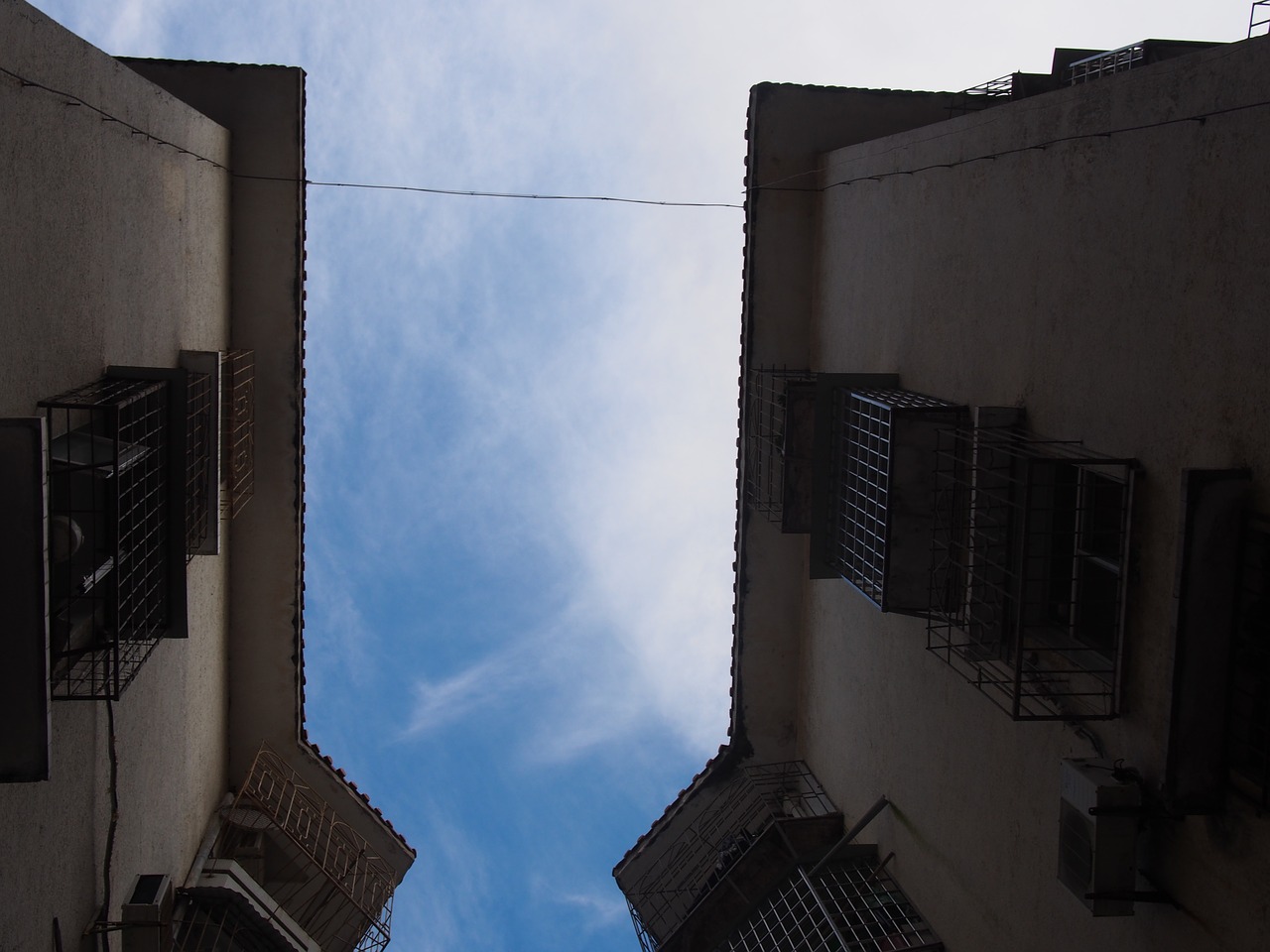 xiamen houses blue sky free photo