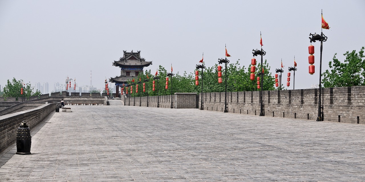 xi'an china rampart free photo