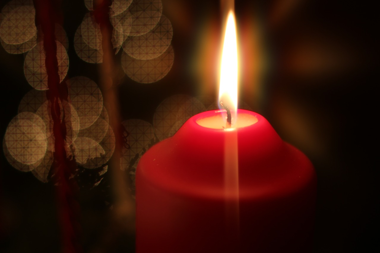 xmas candle red free photo