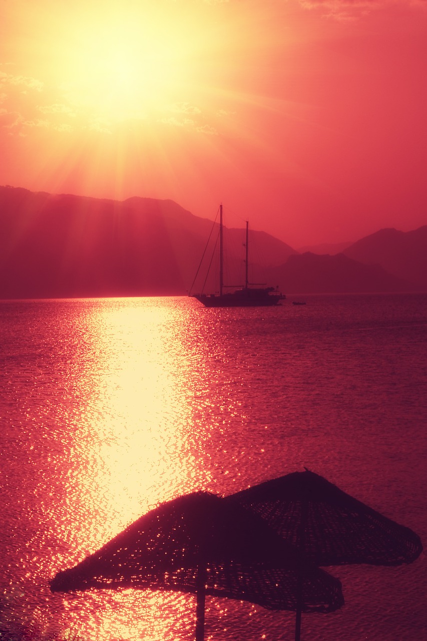 yacht sun red free photo