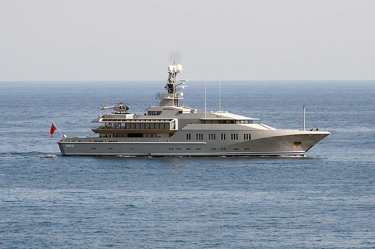 yacht superyacht luxury free photo