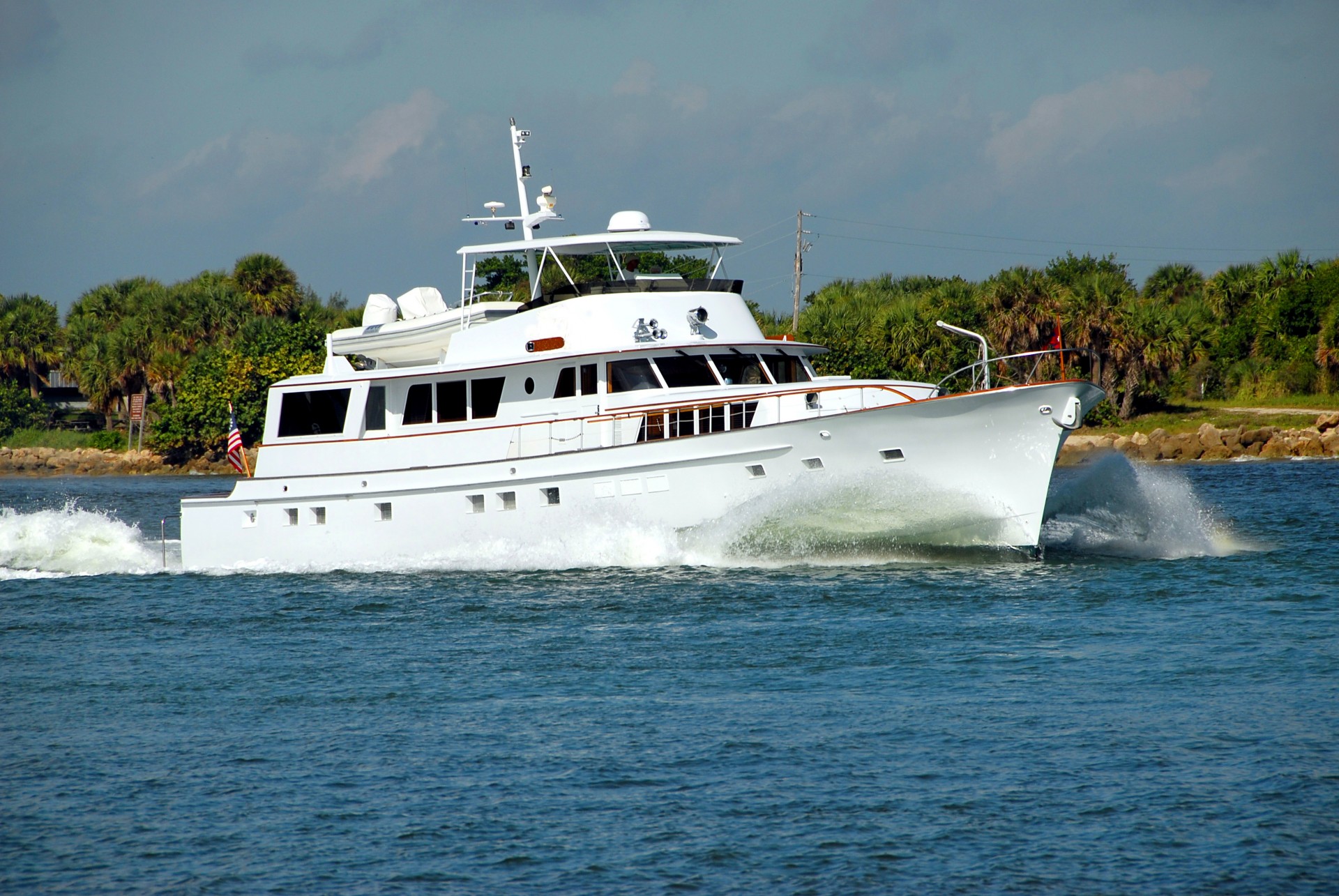 yacht luxury boat free photo