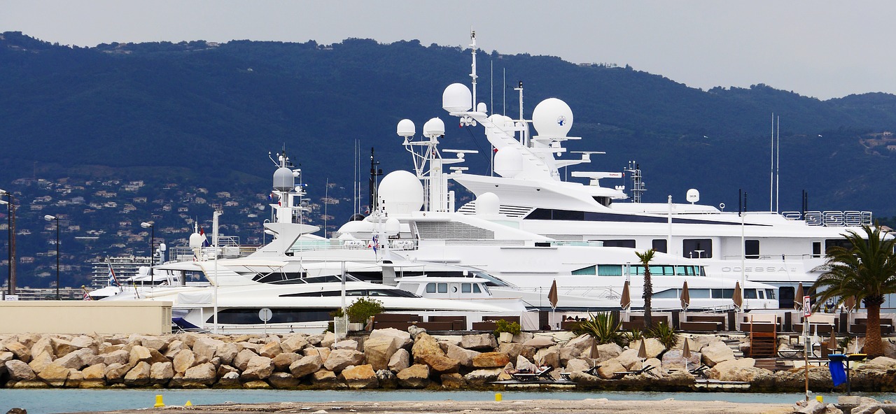 yachts constructions cannes free photo