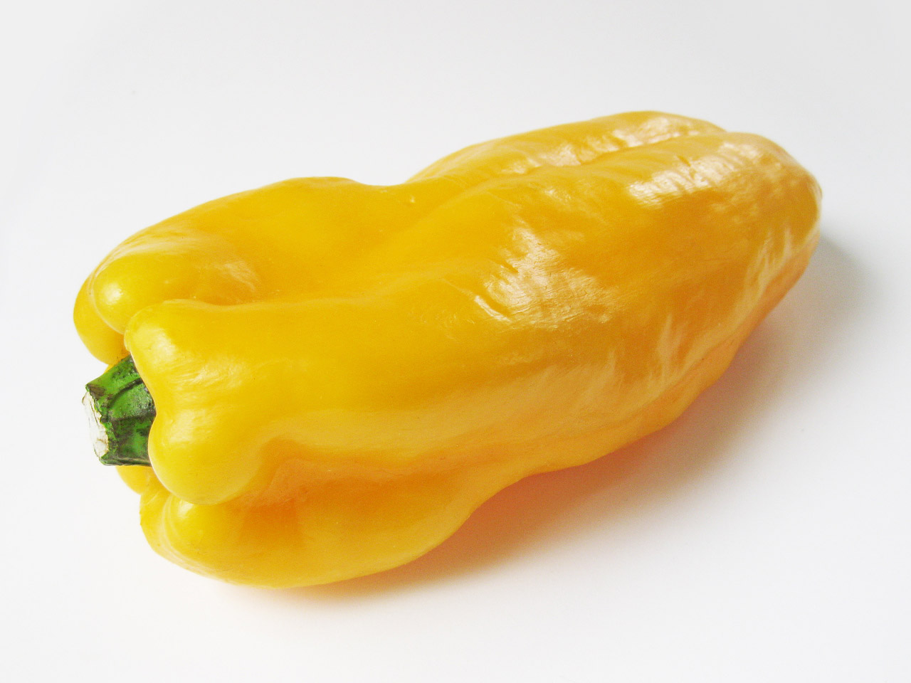 yellow bell pepper free photo