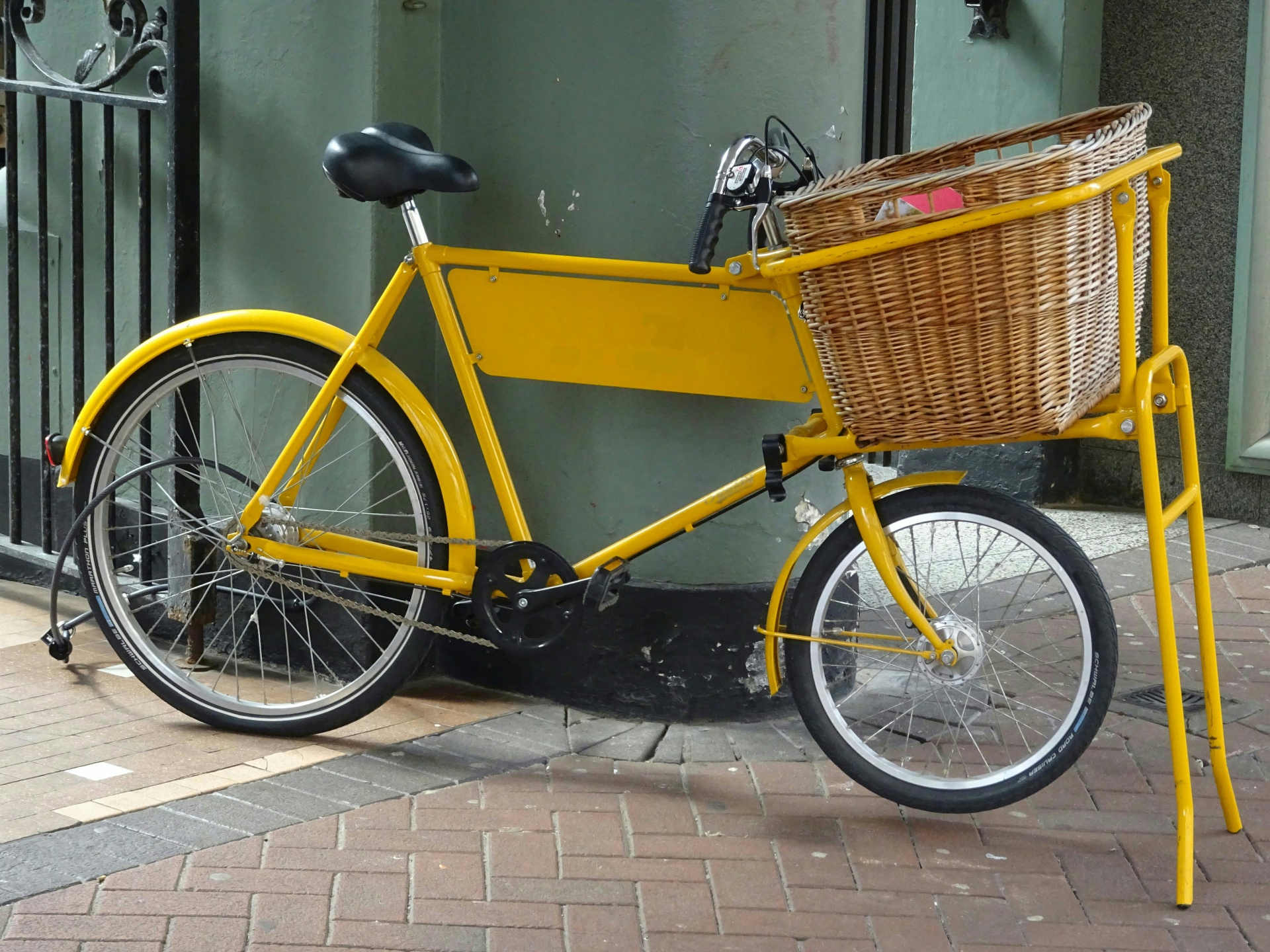 bicycles delivery basket free photo