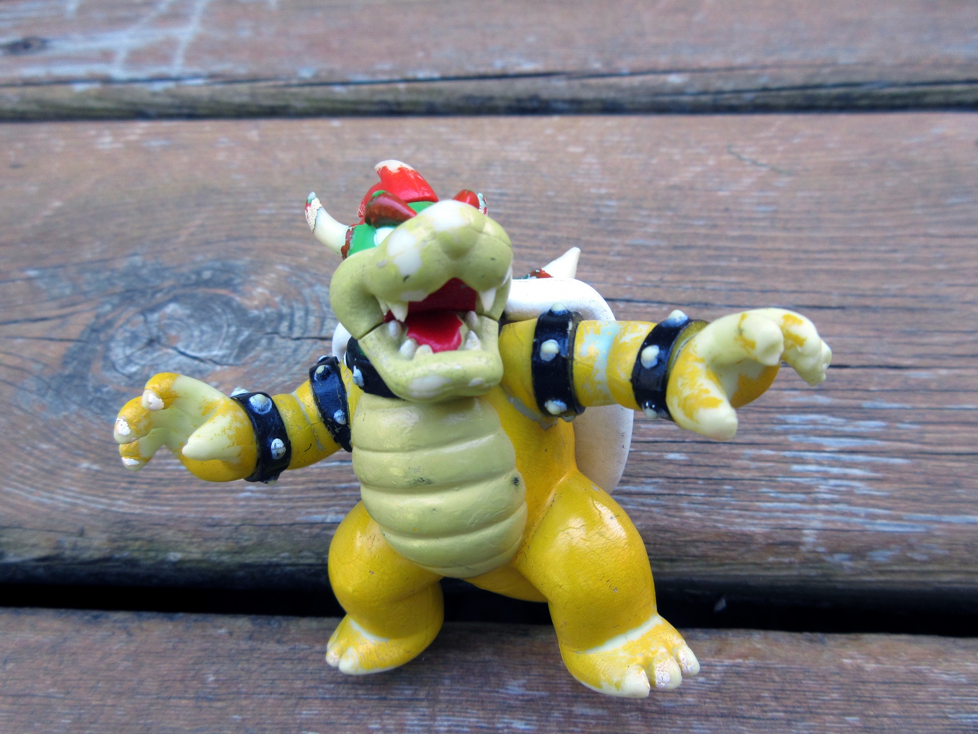 yellow monster toy free photo