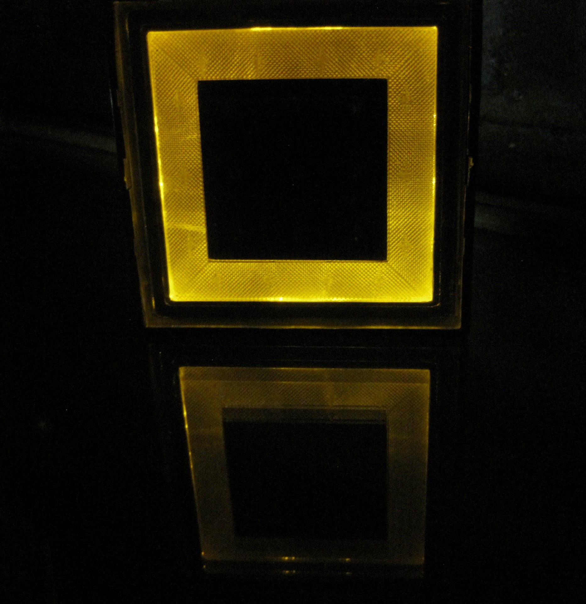 light square yellow free photo