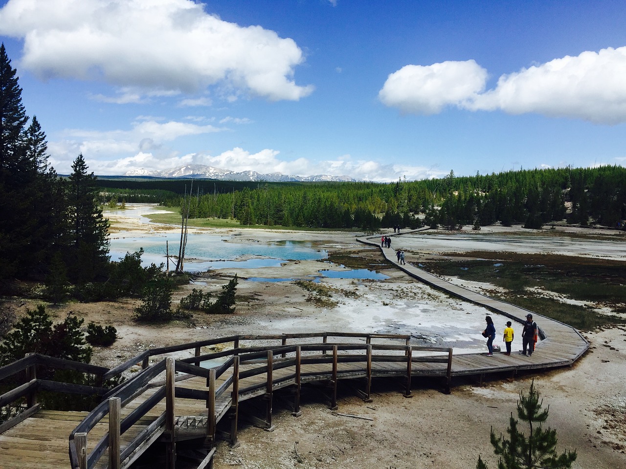 yellowstone national park free photo