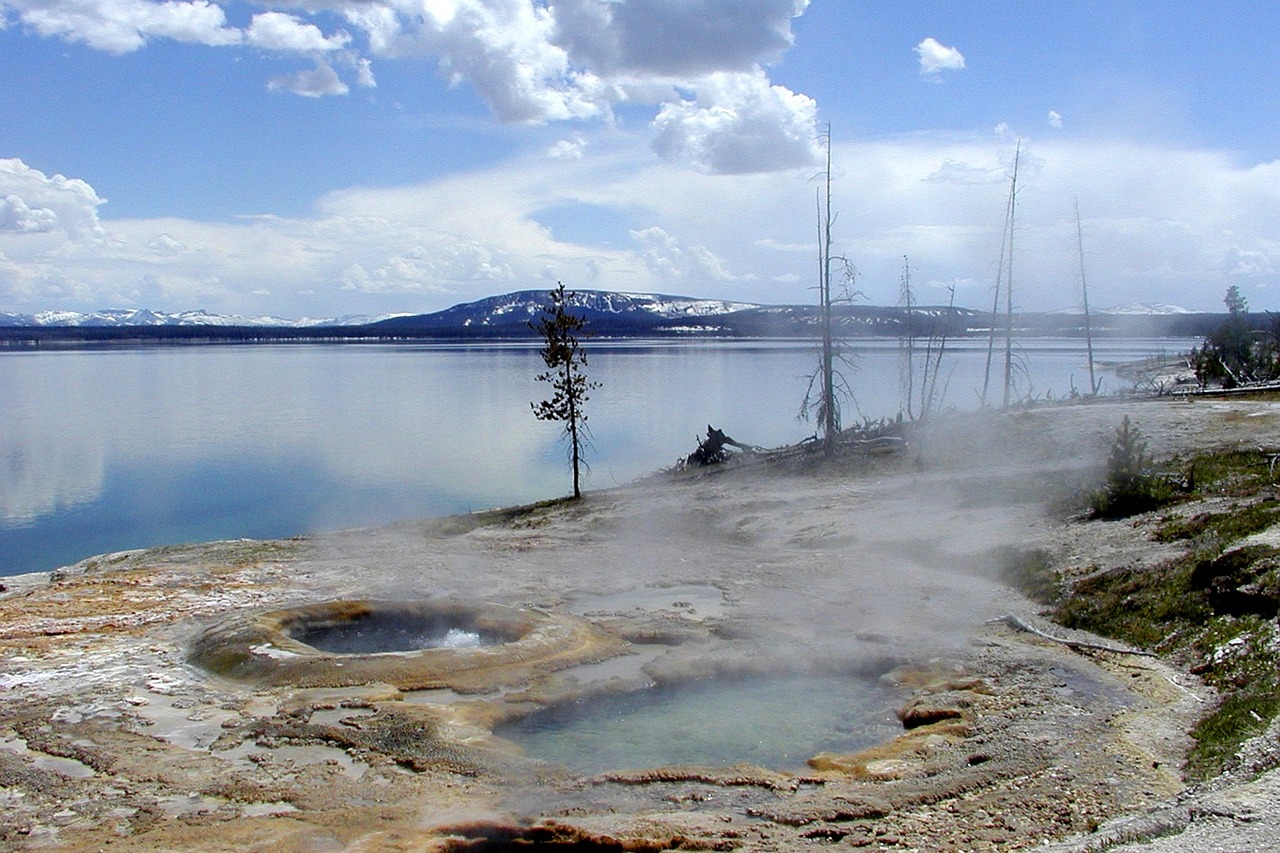 yellowstone lake wyoming water free photo