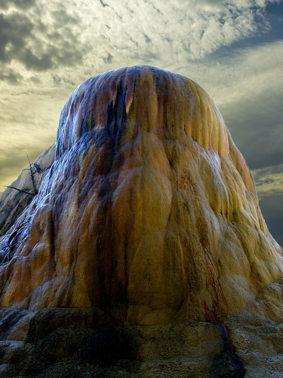 yellowstone national park wyoming usa free photo