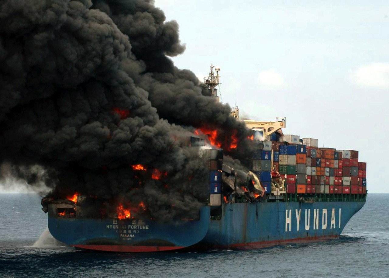yemin ship cargo transport free photo