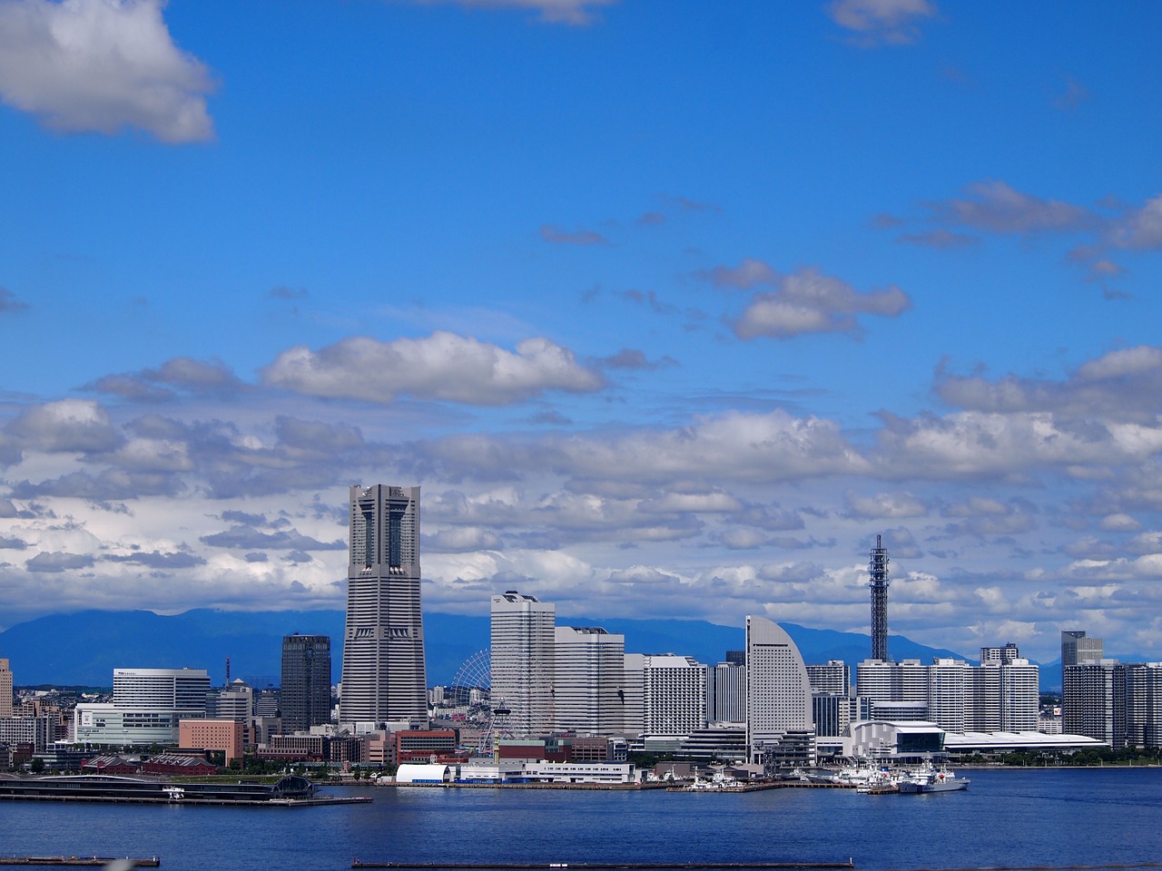 yokohama minato mirai landmark tower free photo