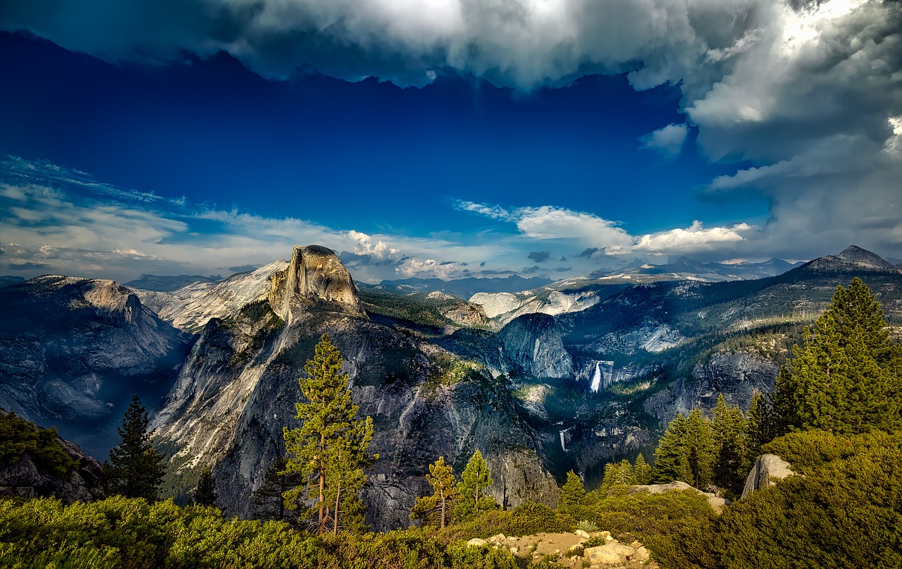 yosemite national park landscape free photo