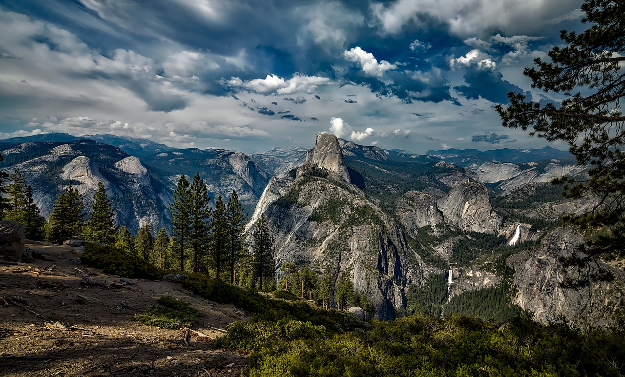 yosemite national park landscape free photo