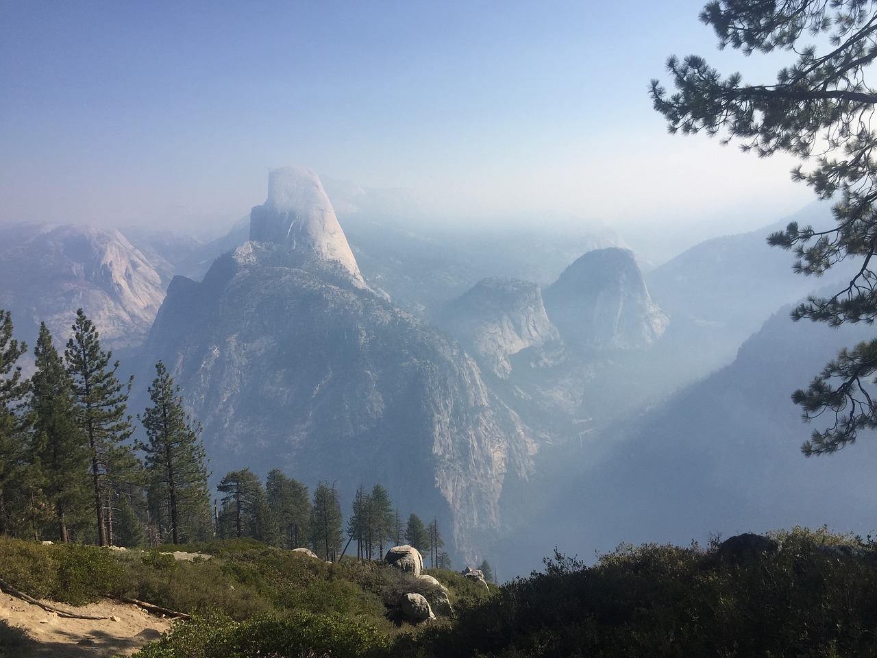 yosemite  outdoor  nature free photo