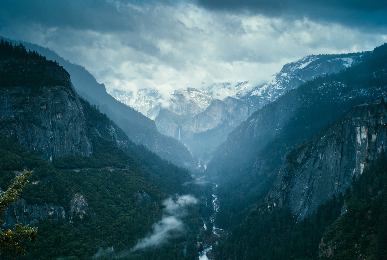 yosemite park nature free photo