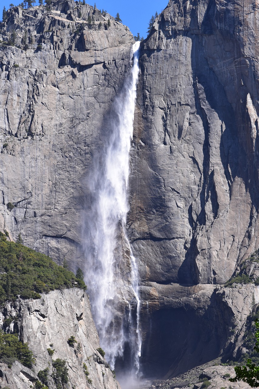 yosemite national park waterfall california free photo
