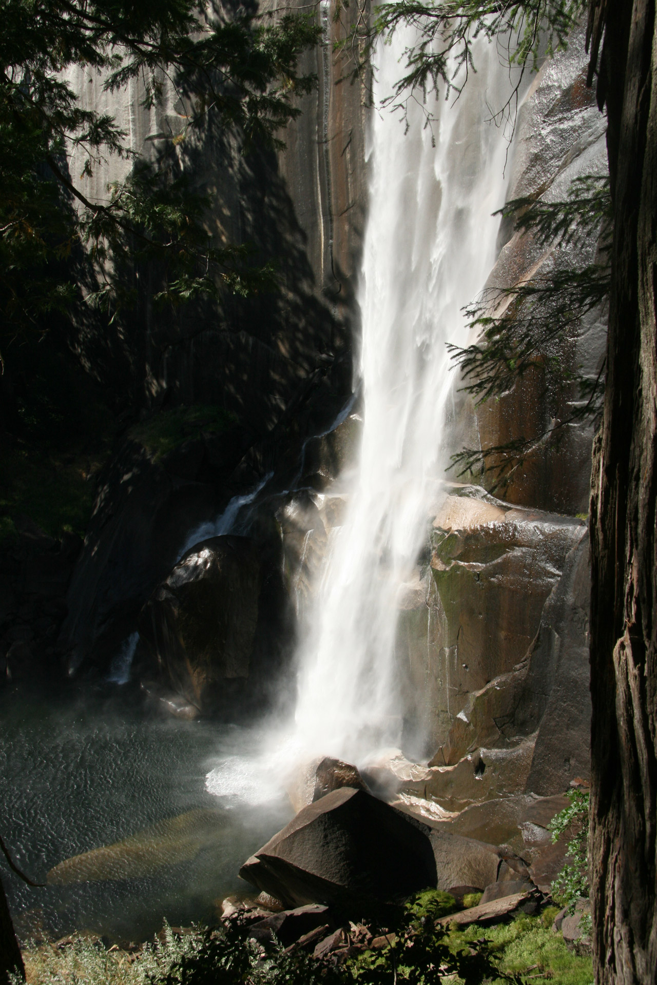 yosemite waterfall yosemite waterfall free photo