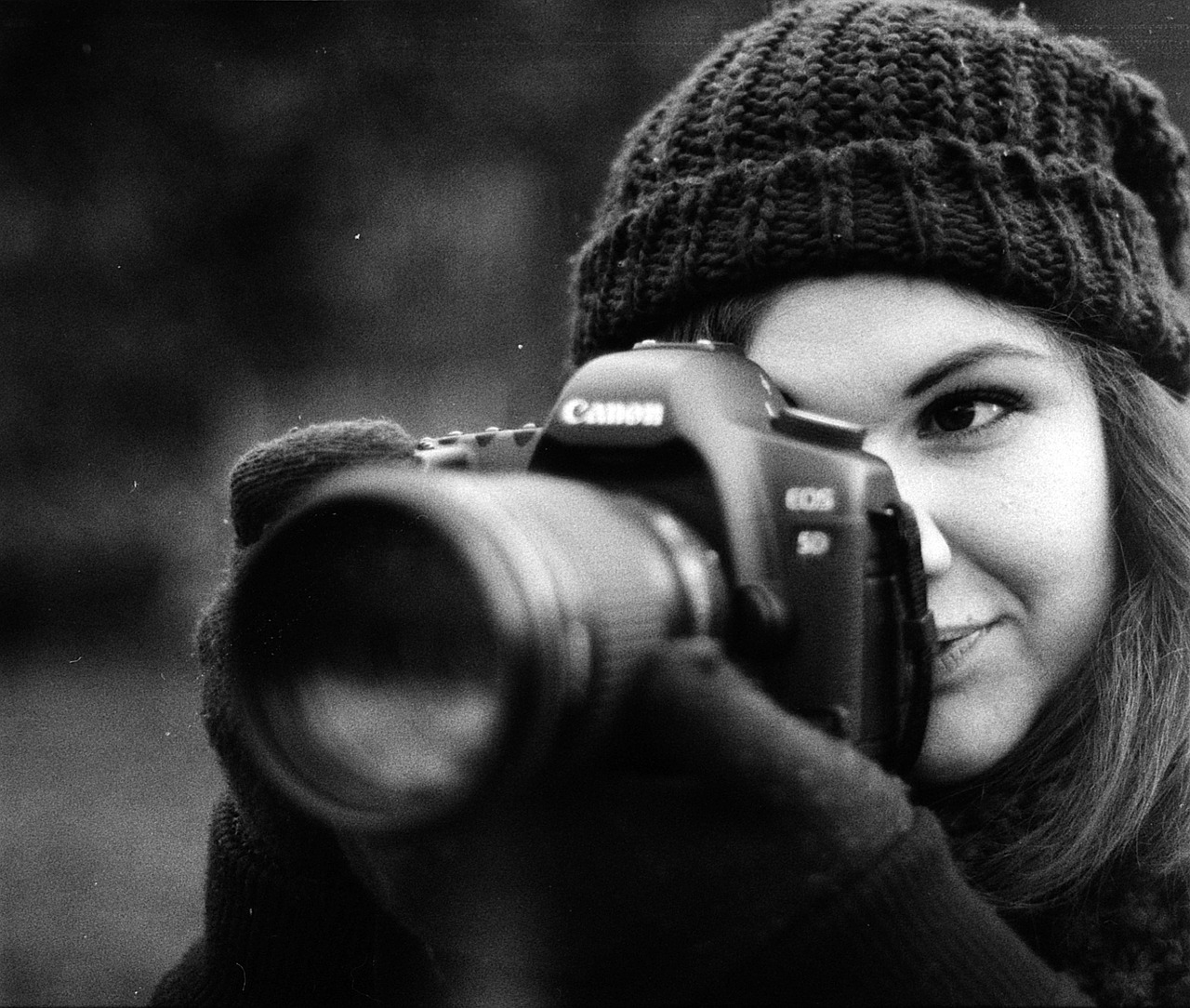 young photographer women free photo