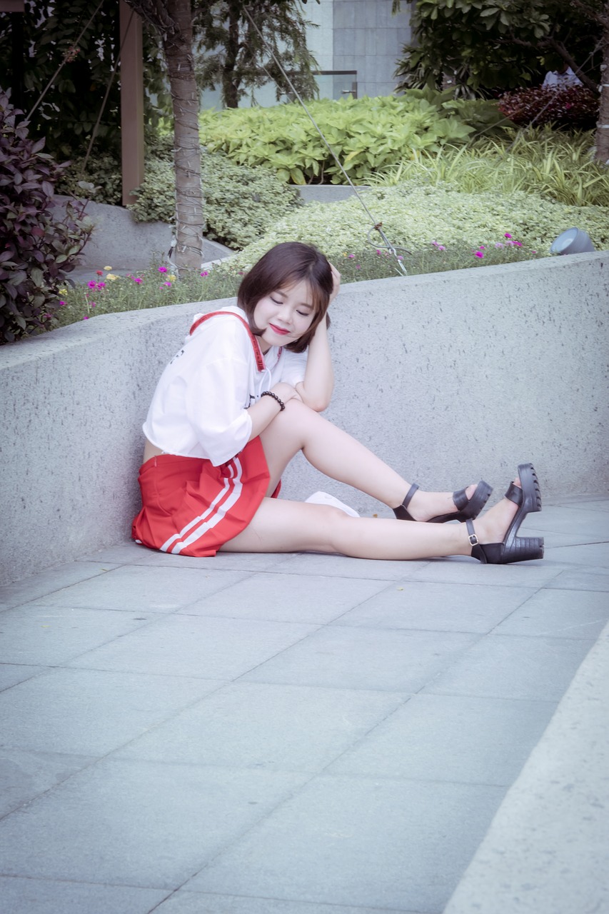 young girl  red skirt  sport free photo