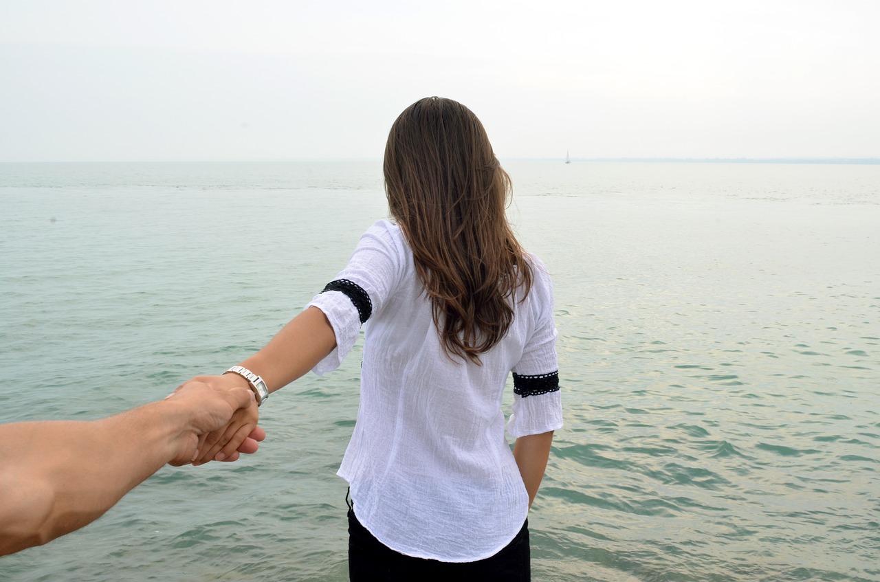 young woman love lake balaton free photo