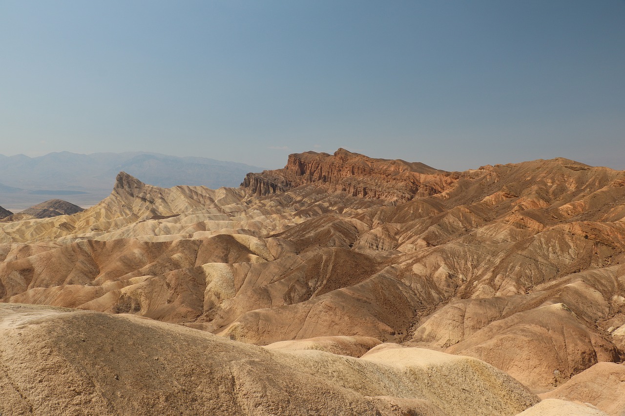 zabriskie point death valley park free photo