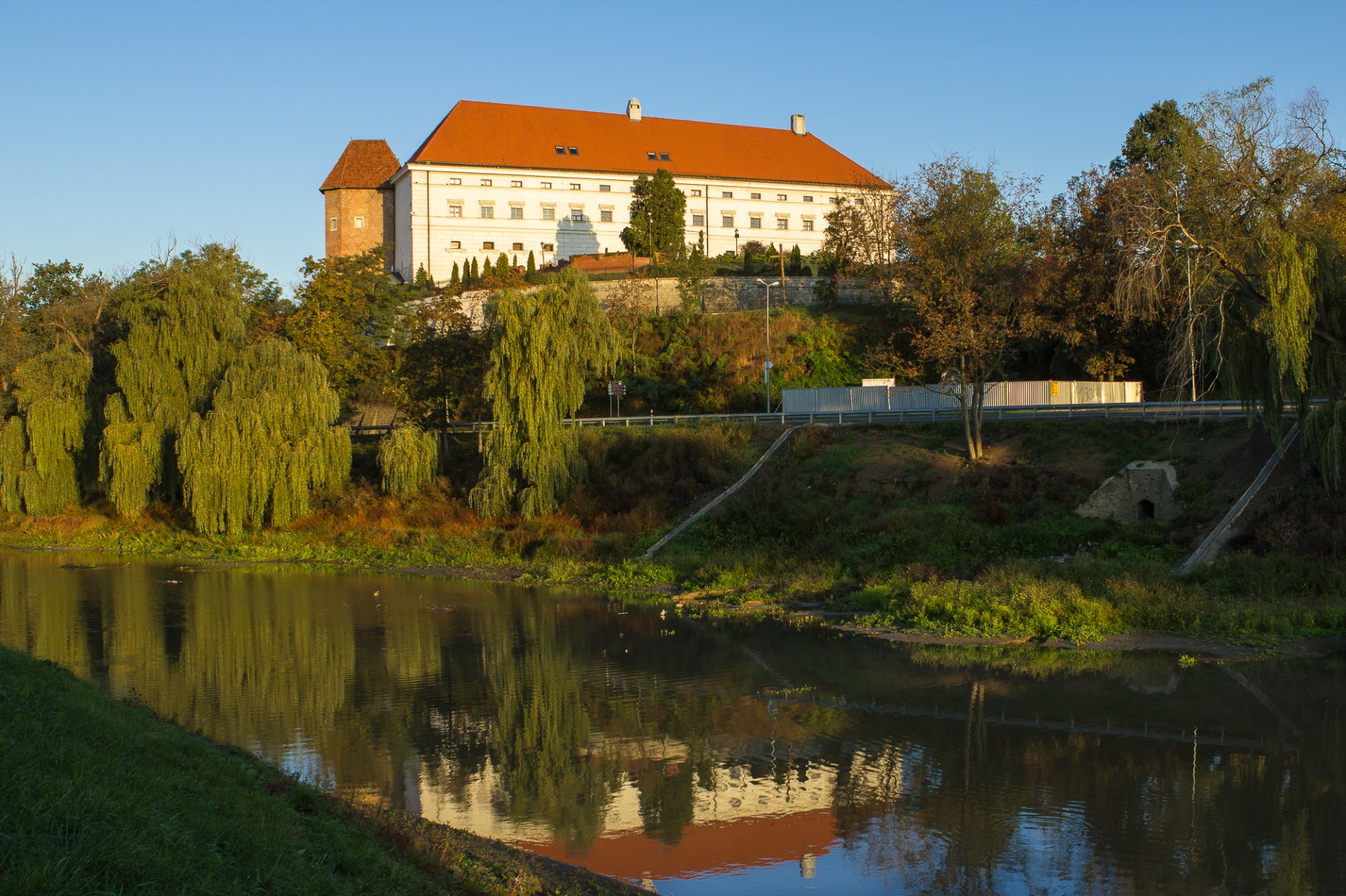 castle sandomierz old city free photo