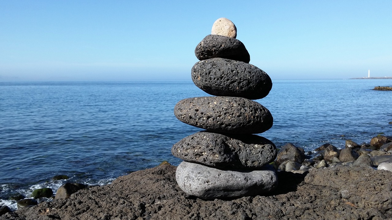 zen stacking stones balance free photo