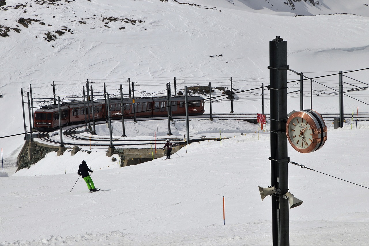 zermatt  ski  snow free photo