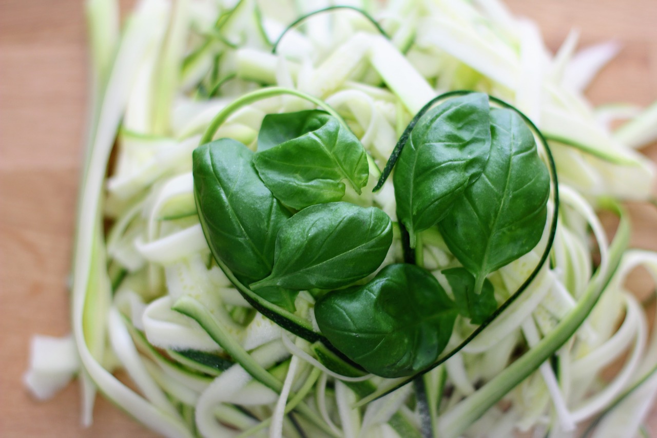 zucchini delicious healthy free photo