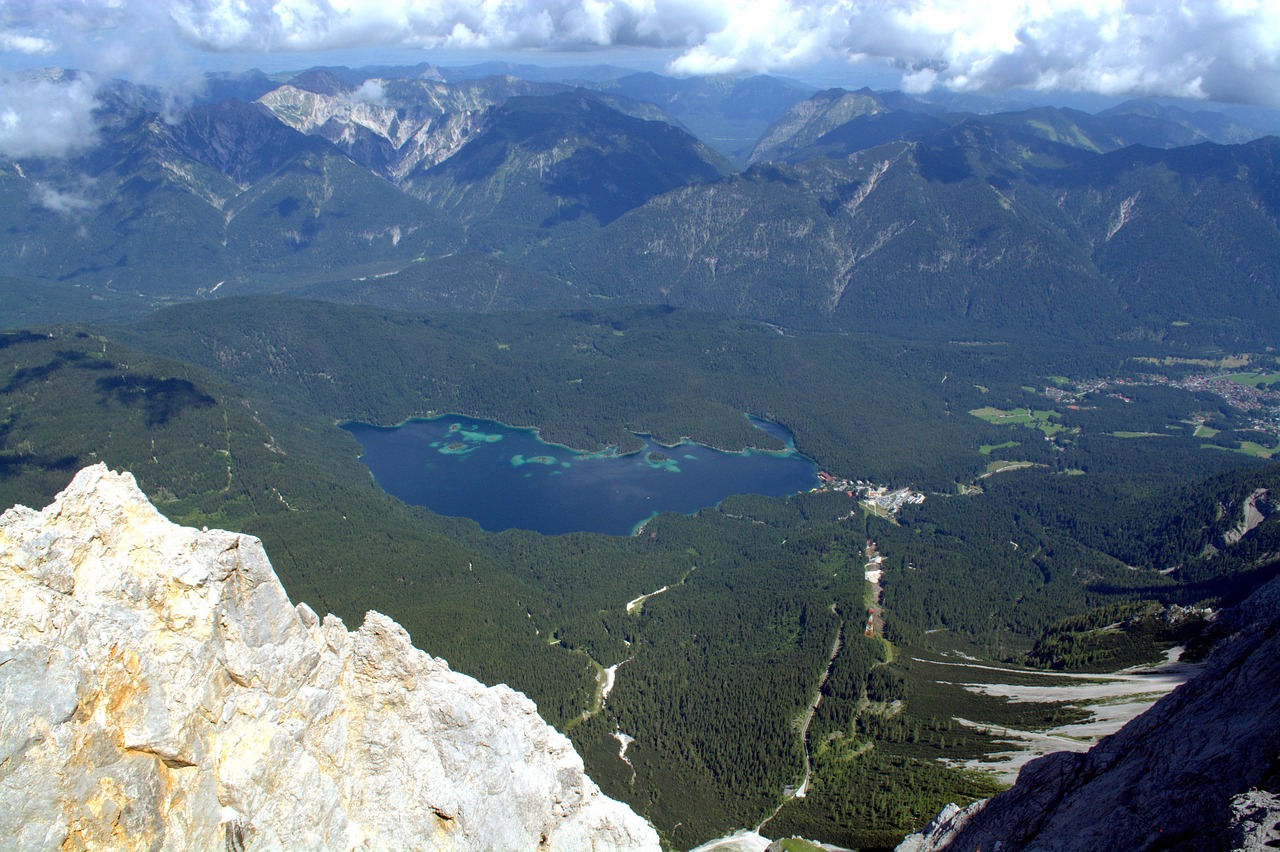 zugspitze alpine lake view free photo
