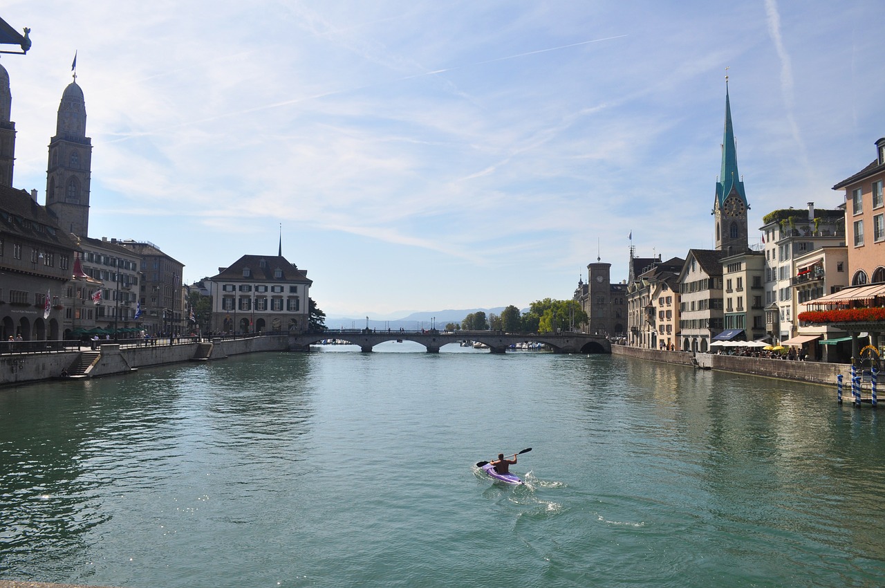 zürich river kayak free photo