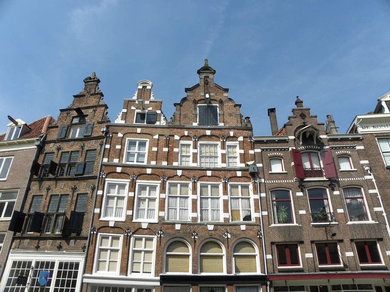zutpen old town houses free photo