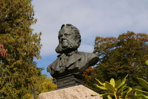 Henrik Ibsen