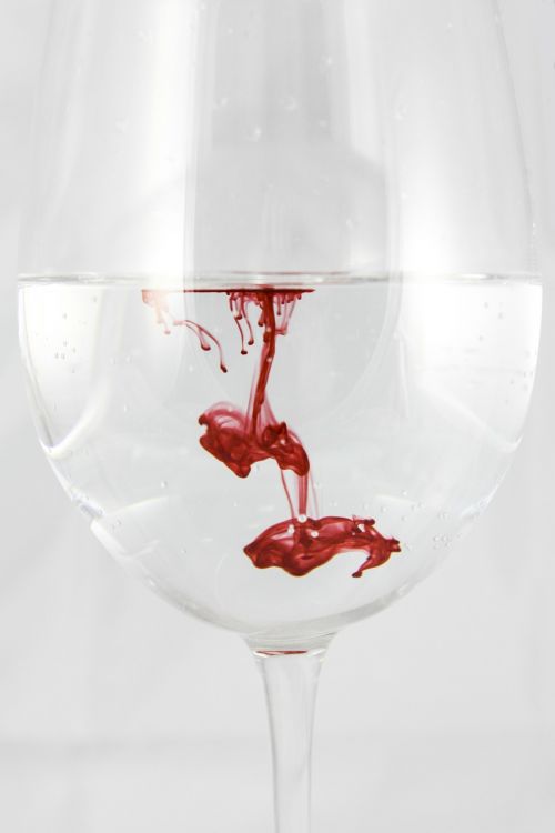 a glass of water color