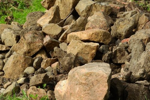 a pile of stones stones pile