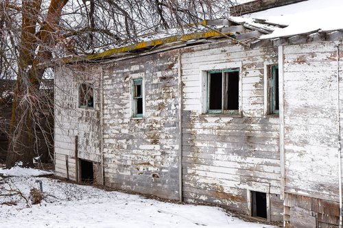 abandoned  house  old