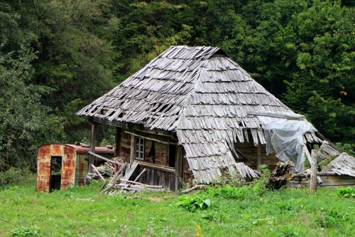 abandoned cerna valey house