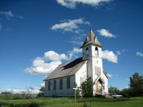 abandoned church north dakota church