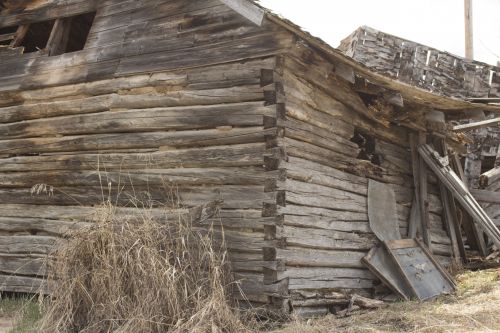 Abandoned Farm House Wreck