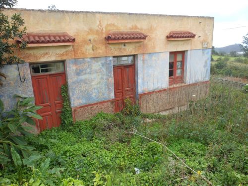 abandoned house canary islands building