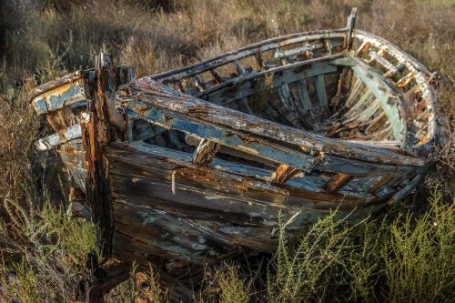 abandoned ship earth without the sea