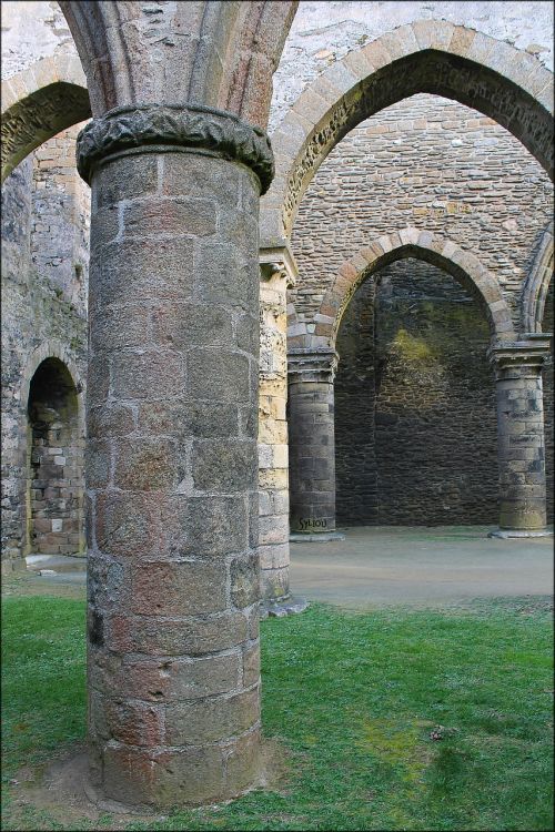abbey column ruins