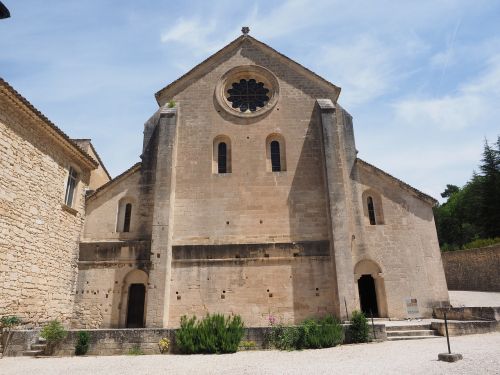 abbey church church abbaye de sénanque