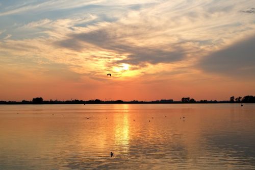 abendstimmung river water