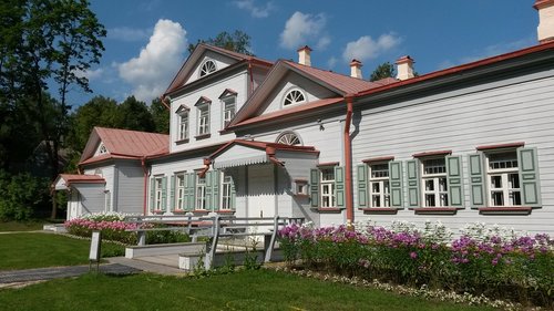 abramtzevo  russia  museum