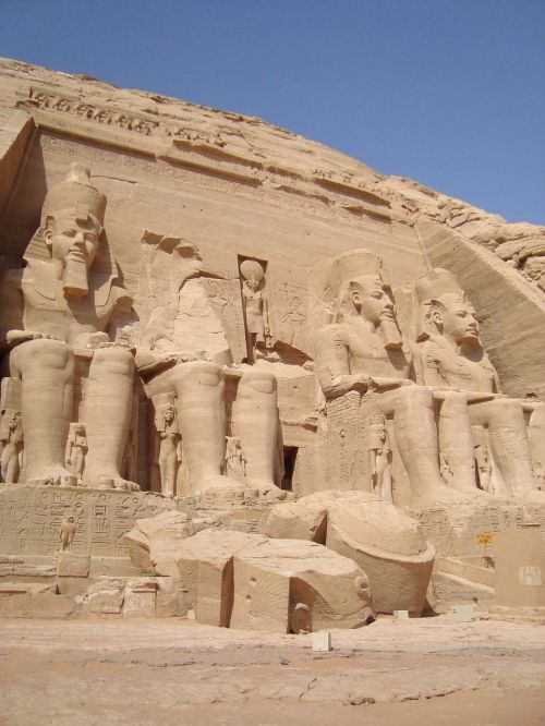 abu simbel egypt temple